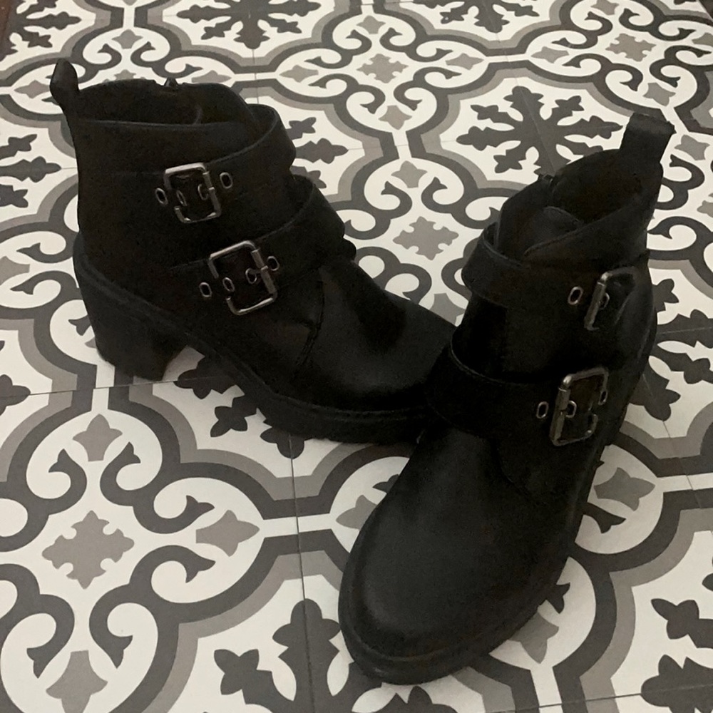 Rocket Dog black booties, brand new!